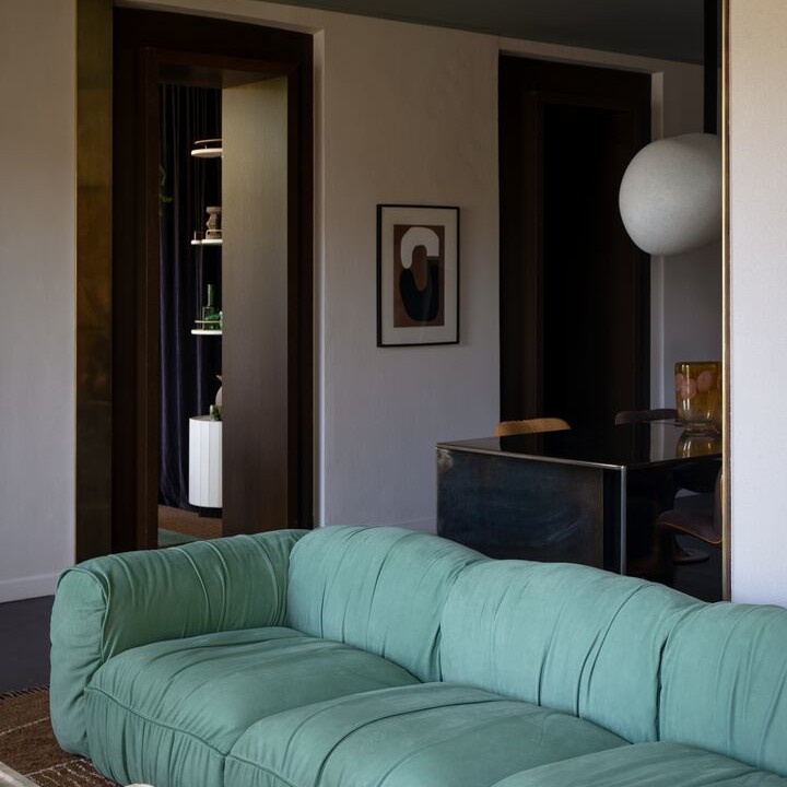 Chicago Sofas