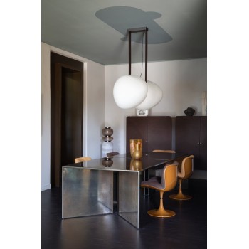 Y25 Dining Tables