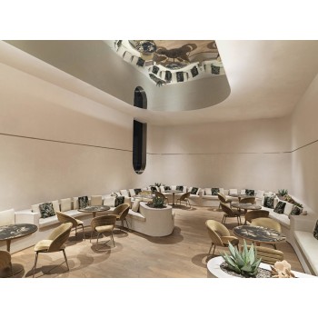 KAIROS Dining Tables