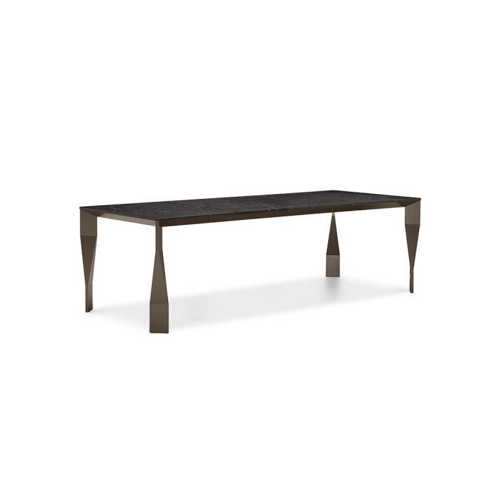DIAMOND Dining Tables