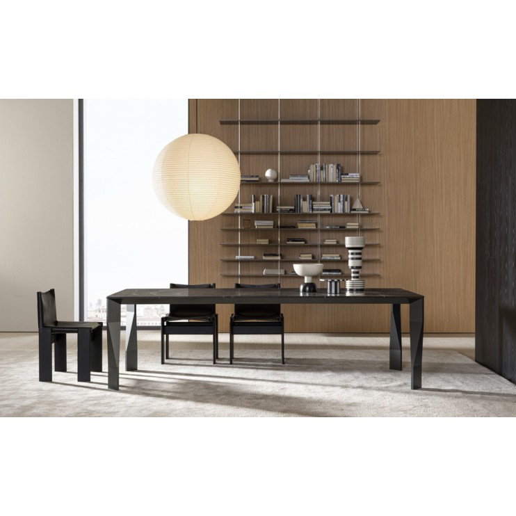 DIAMOND Dining Tables
