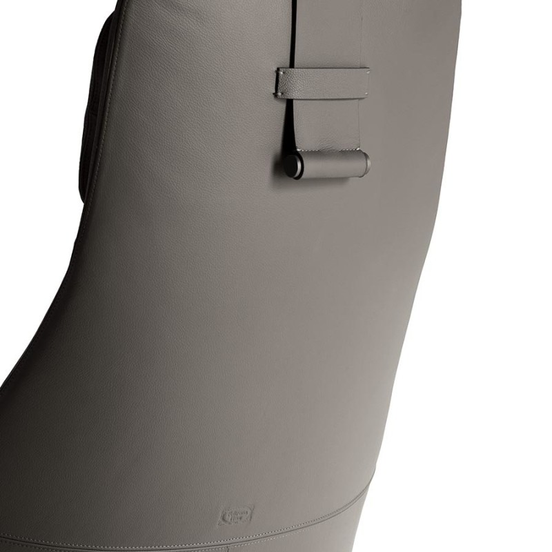 DD-17156 Armchairs