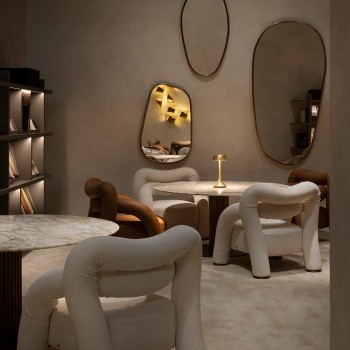 ABBRACCIO Armchairs