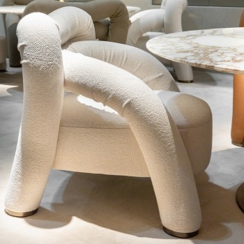 ABBRACCIO Armchairs