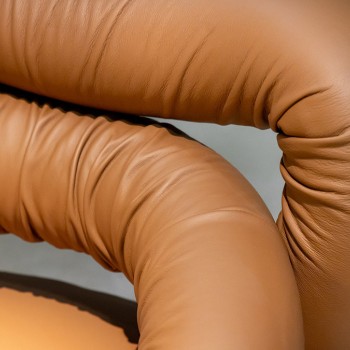 ABBRACCIO Armchairs