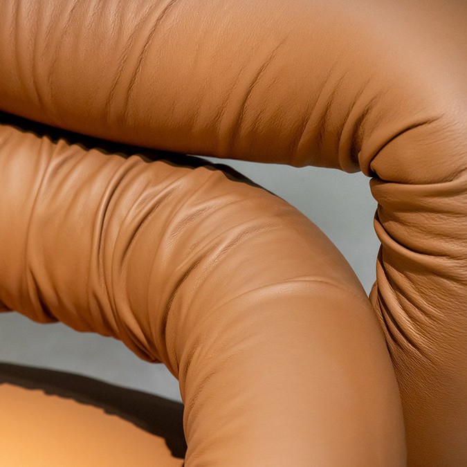 ABBRACCIO Armchairs