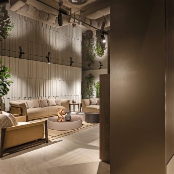 DD-17313 Armchairs