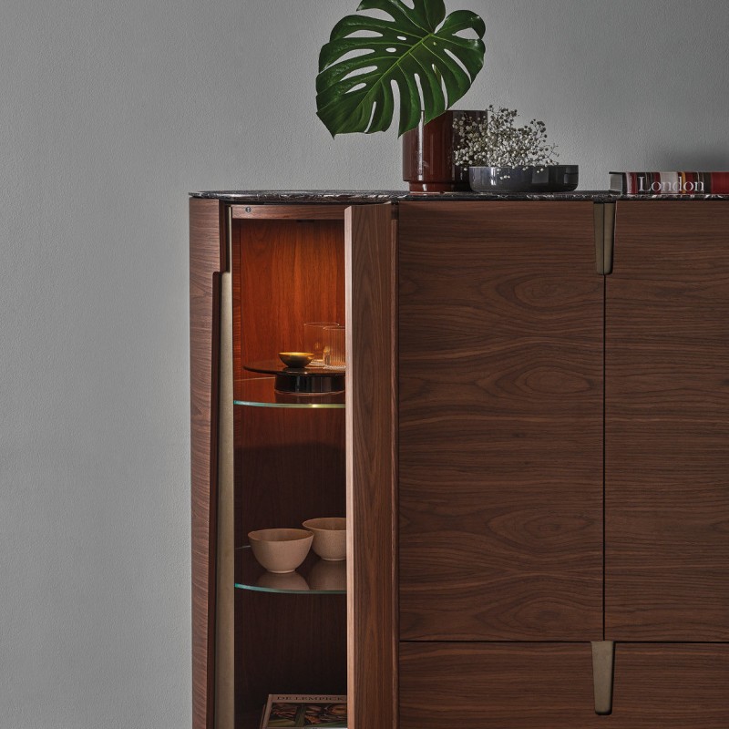 DD-17350 Sideboards