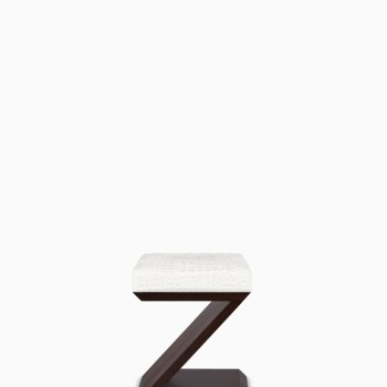 DD-17373 Stools & Benches
