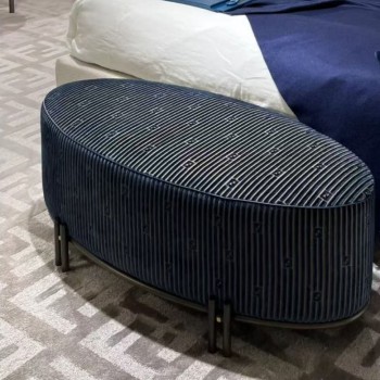 DD-17384 Stools & Benches