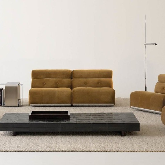 DD-17600 Armchairs