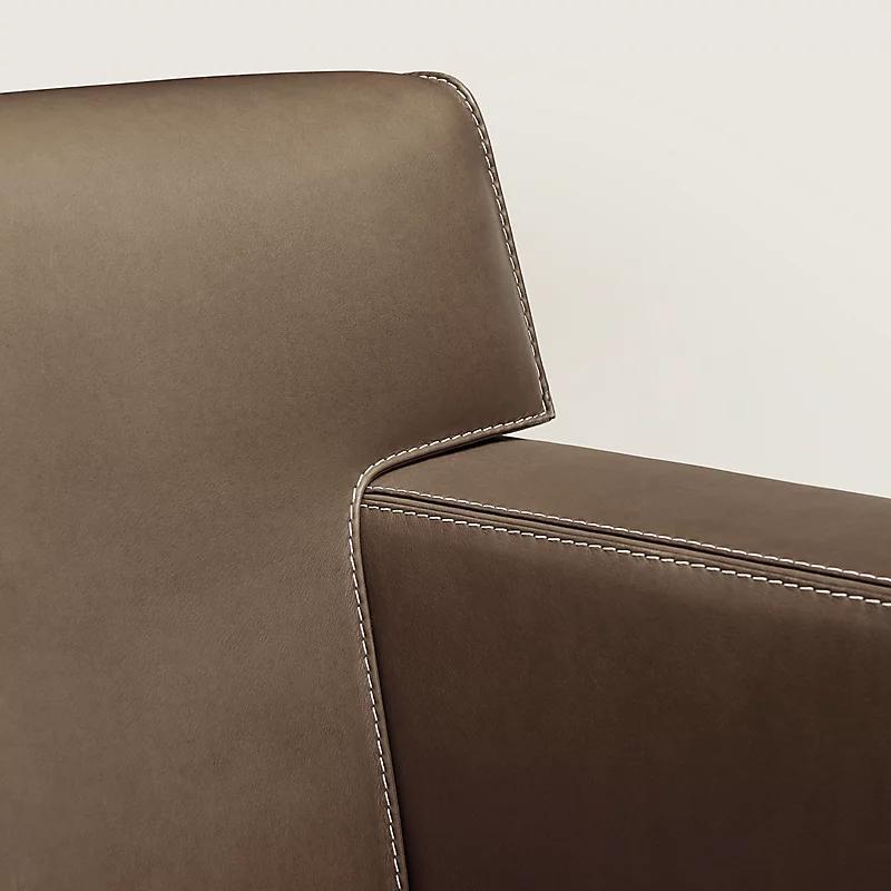 DD-17827 Armchairs