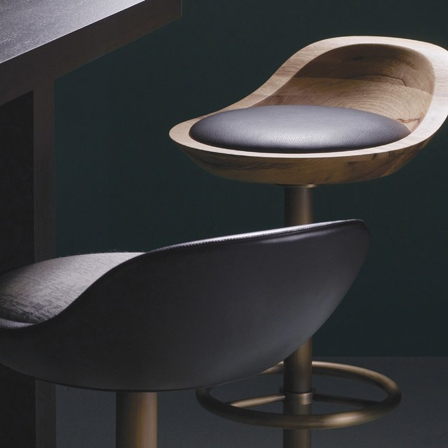 Daiquiri Stools & Benches