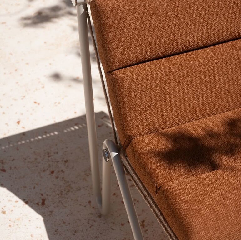 Dabliou Chairs