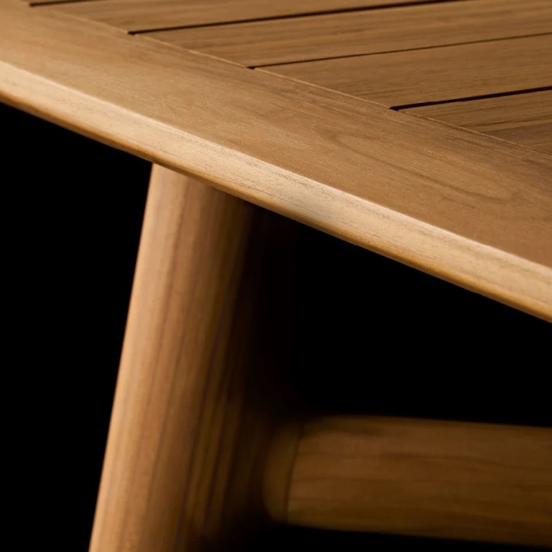 Curve Dining Tables
