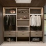 DD-18148 Walk-in Closets