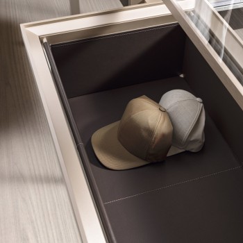 DD-18148 Walk-in Closets