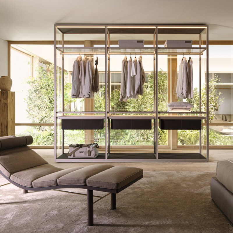 DD-18148 Walk-in Closets