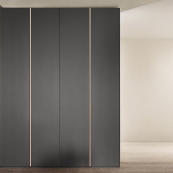 DD-18150 Walk-in Closets
