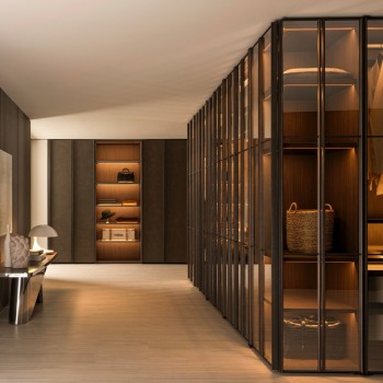 DD-18152 Walk-in Closets