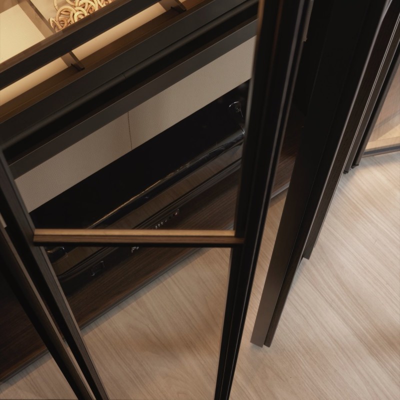 DD-18152 Walk-in Closets