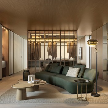 DD-18152 Walk-in Closets