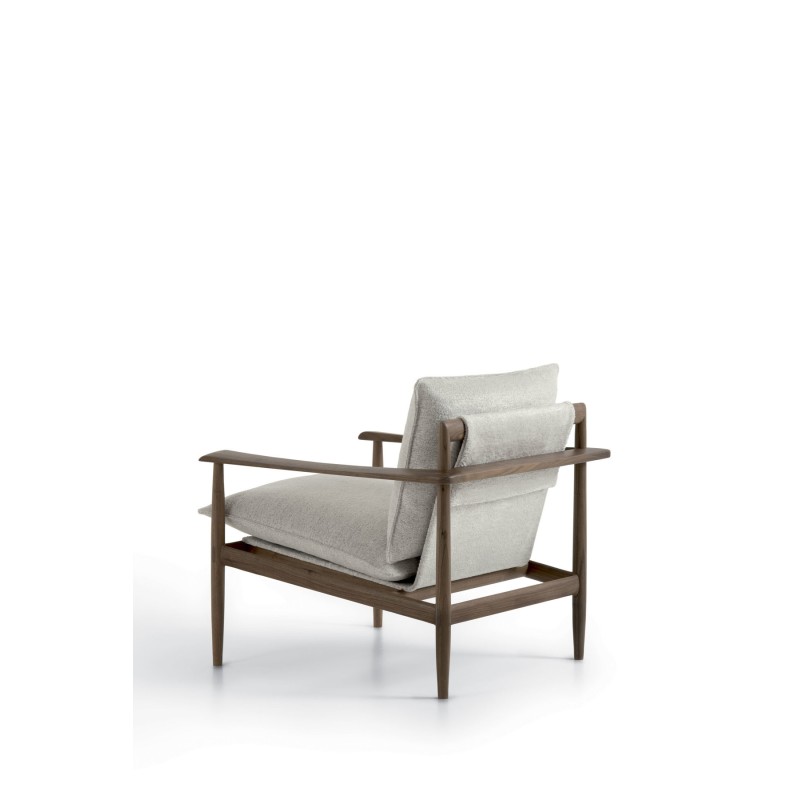 KUMIKI Armchairs