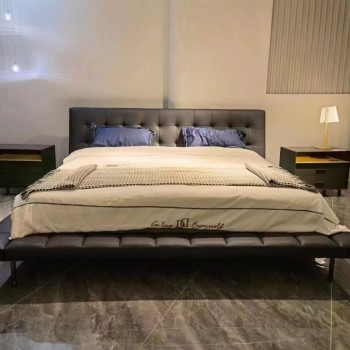 Poliform Top Grain Cow Leather Bed (XF-10045)