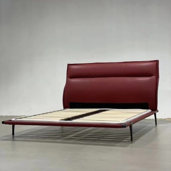 Poltrona Frau Top Grain Cow Leather Bed