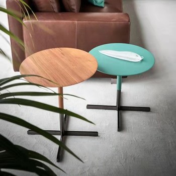 Poltrona Frau Middle Coffee Table Crafted from Natural