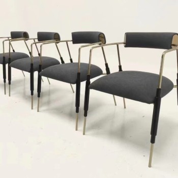 Shake Armchair