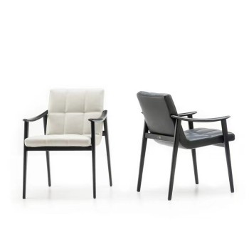 Minotti Armchair: Solid Wood Frame with Fabric