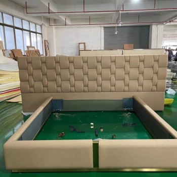 Visionnaire Bed Upholstered in Nubuck Fabric (XF-9223)