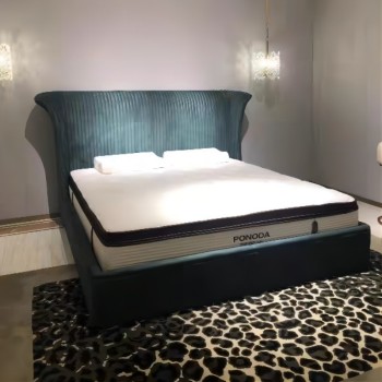 TURRI Bed Upholstered in Top Grain Cow Leather