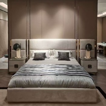 Cornelio Cappellini Bed Crafted from Soft Top Grain Cow